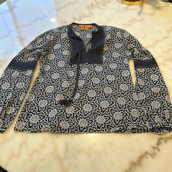 Tory Burch Black and White Blouse - Picture 3 of 16